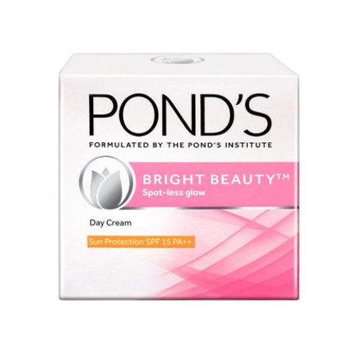 Ponds Bright Beauty Spot-less Glow SPF 15 Day Cream, 50 g Box